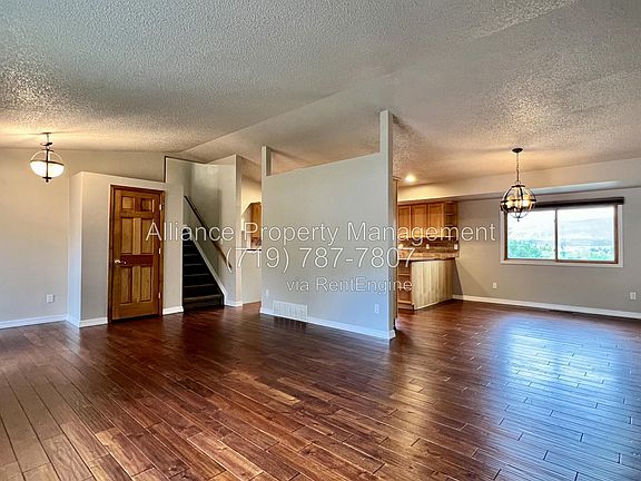 4th image of 6318 Galway Dr