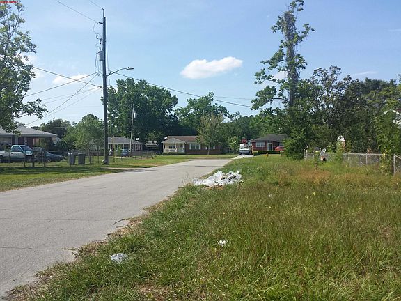 4th image of 1249 Peacefield Dr