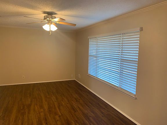 4th image of 5022 Galahad Dr