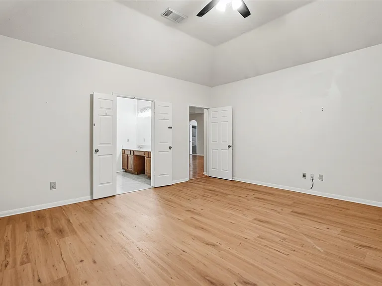 14203 Torrey Forest Dr — Photo 19
