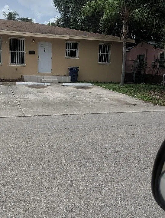 FRONT OF HOME. UNIT 2