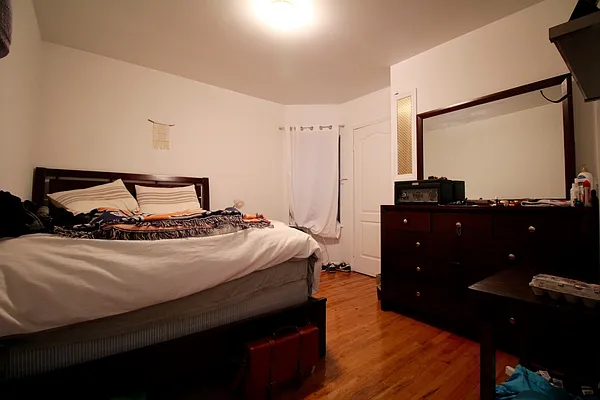 Rented by J Misrahi Realty Corp | media 25