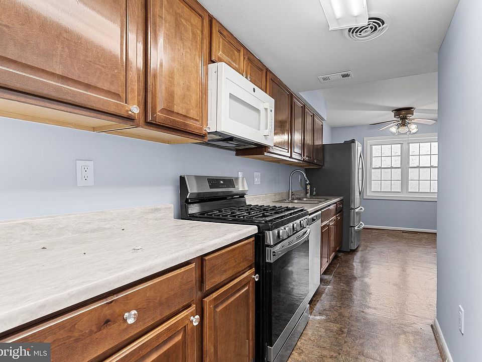 1st image of 3537 Cranmer Mews
