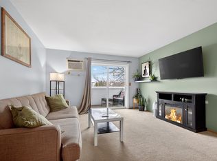 3180 De Montreuil Ct #412, Kelowna, BC V1W3W4