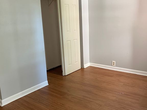 5th image of 706 New Jersey Ave #2
