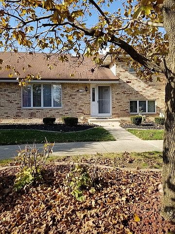 1st image of 15244 S 73rd Ct