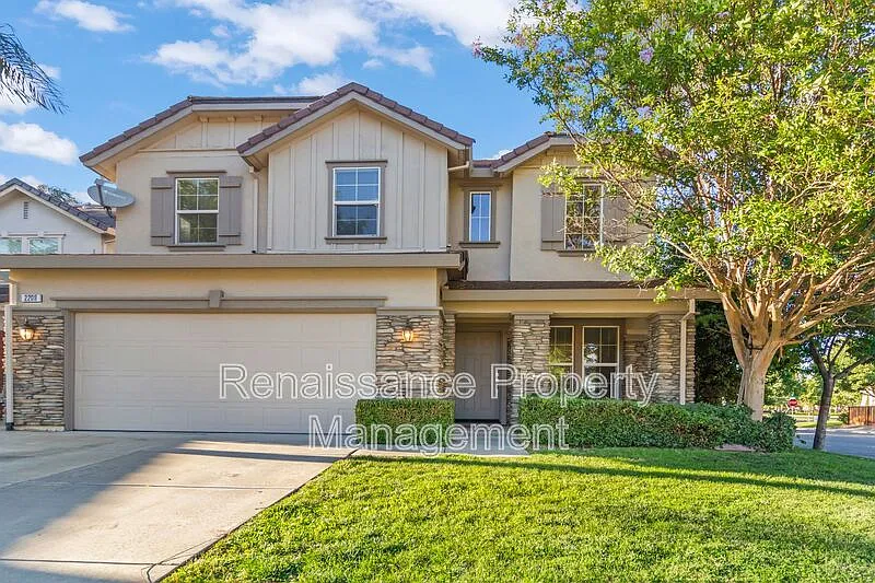 2209 Gibralter Ln photo 1