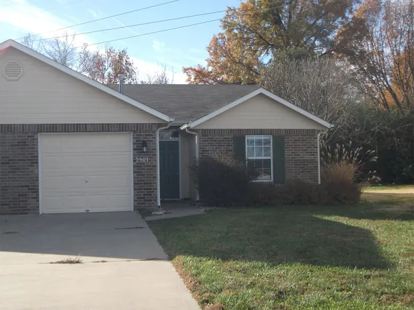 2901 Russel Ct, Manhattan, KS 66502