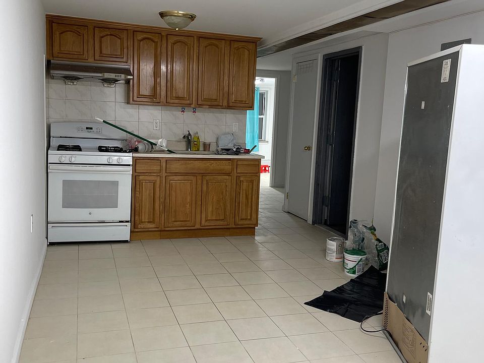 1st image of 21 Bay 41st St #1