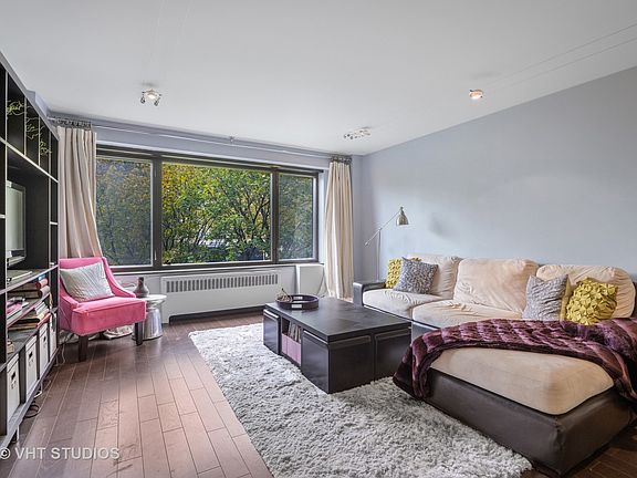 4th image of 3100 N Lake Shore Dr APT 504