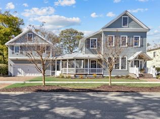 111 S 7th St, Fernandina Beach, FL 32034