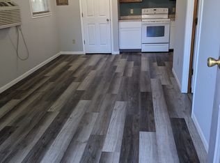 211 W 13th St #211, Newton, KS 67114