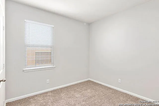 9219 Bennett Frst — Photo 18