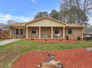 6197 Fieldcrest Dr, Morrow, GA 30260