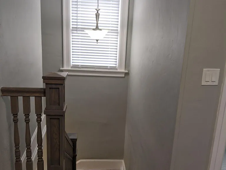547 E Julian St — Photo 40