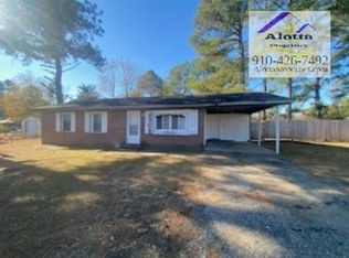 2196 Delta Dr, Fayetteville, NC 28304