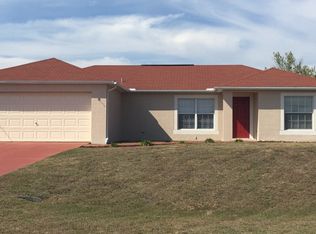 1317 NW 9th St, Cape Coral, FL 33993