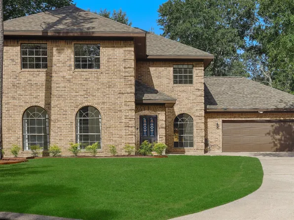 24 Hornsilver Pl, The Woodlands, TX 77381