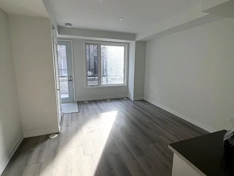 3421 Ridgeway Dr #10 — Photo 6