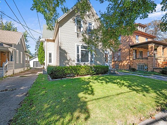 2nd image of 411 Taylor St