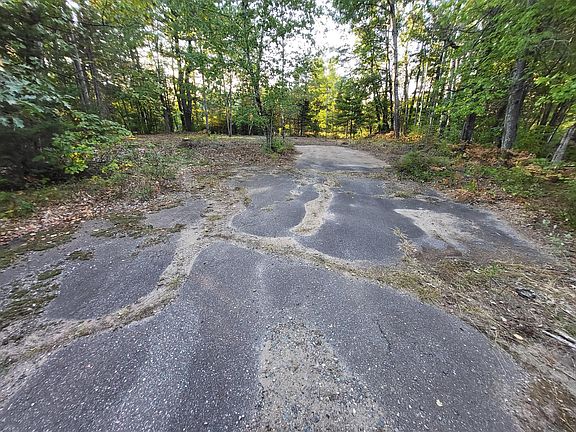 5th image of 3735 Faust Lake Rd N