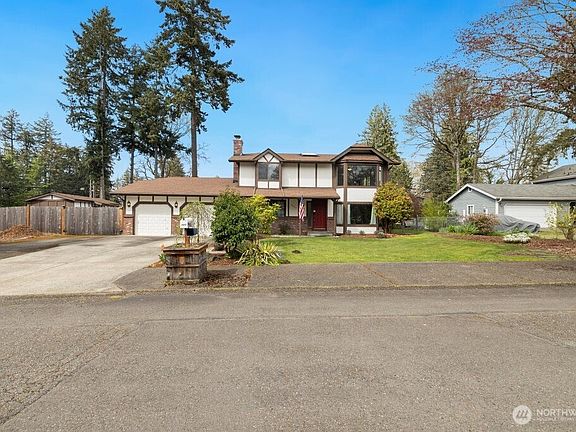 3rd image of 6423 76th Street Ct W
