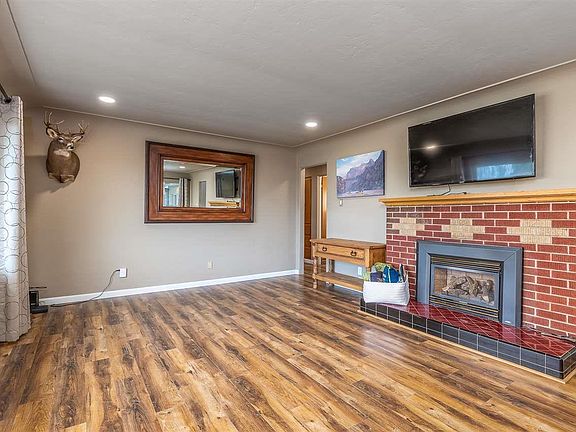 2nd image of 26991 Ice Harbor Dr