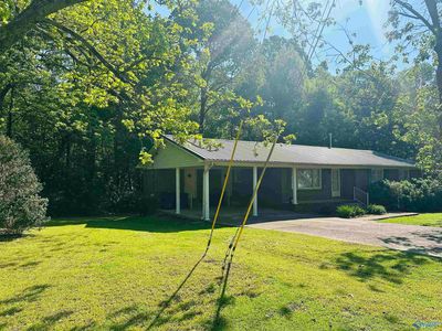 890 Fairview Dr NE, Arab, AL, 35016