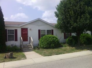 219 Laurel Leah, Oxford, MI 48371