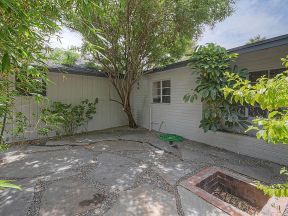 2807 N 21st St Phoenix AZ-large-005-12-C