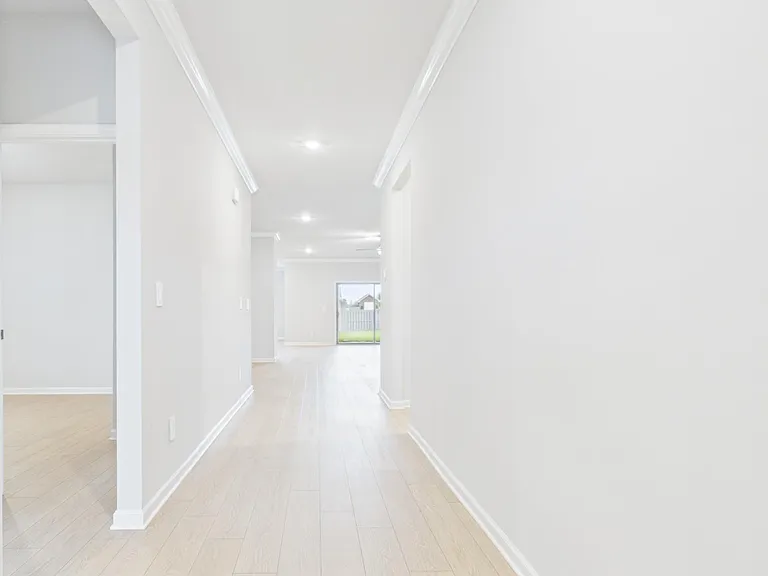 18072 Longleaf Dr — Photo 33