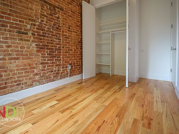 4th image of 84 Macdonough St APT 3