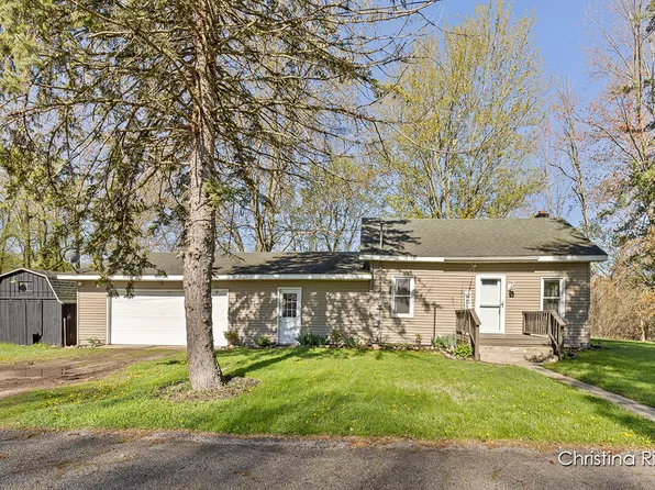 302 S West St, Carson City, MI 48811