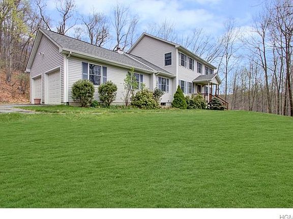 2nd image of 88 Rebecca Ln