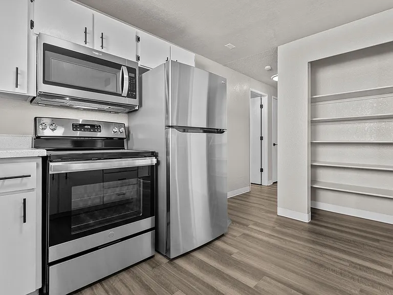 Twenty Westgate Apartments — Photo 14