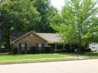 6823 Dawnhill Rd, Bartlett, TN 38135
