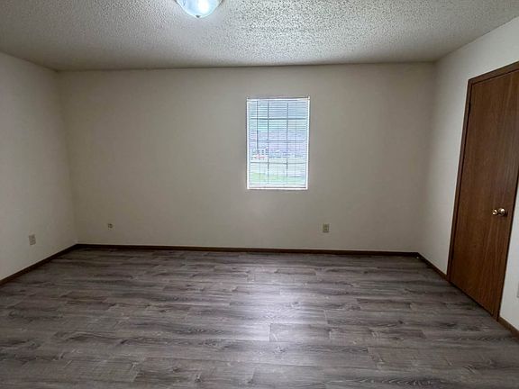 3rd image of 4753 Odom Rd APT 4