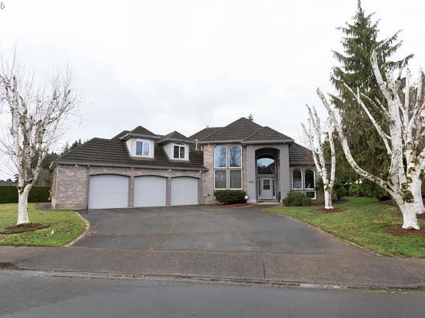 8518 NW 19th Ave, Vancouver, WA 98665