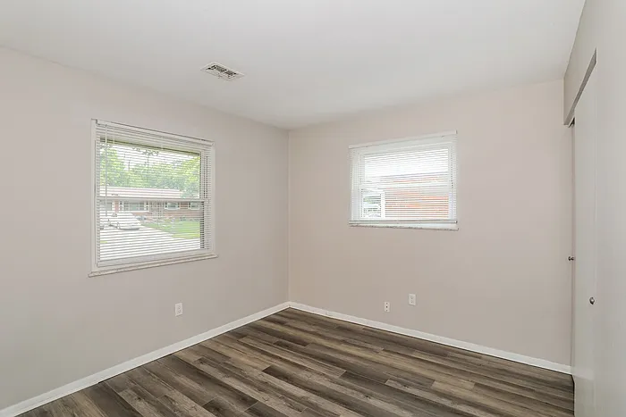 2372 Bluelark Dr — Photo 7