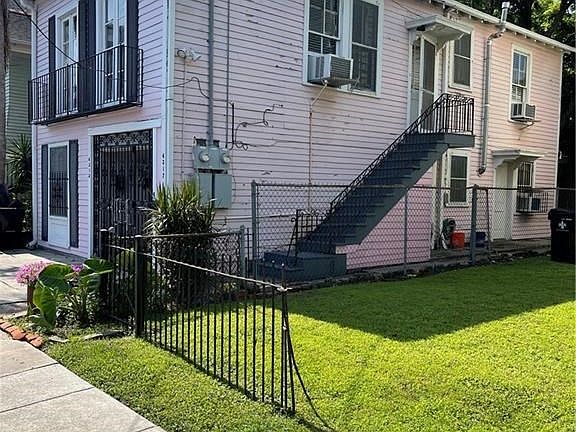 4th image of 4315-17 Perrier St
