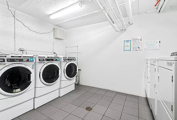 Rented by Keller Williams NYC | media 20