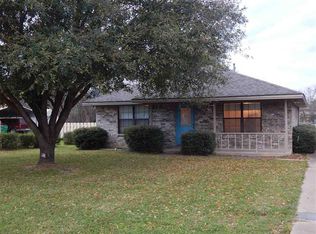 402 N Main St, Bremond, TX 76629