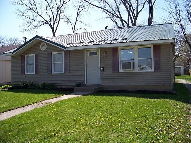 1st image of 775 Savannah Dr