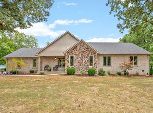 94 Trudys View Dr, Cadiz, KY 42211