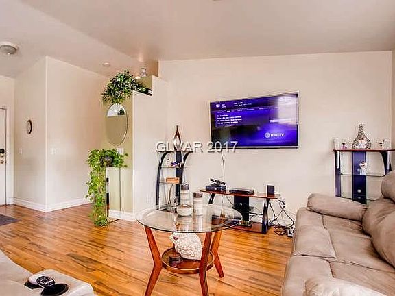 4th image of 411 Casa Del Norte Dr