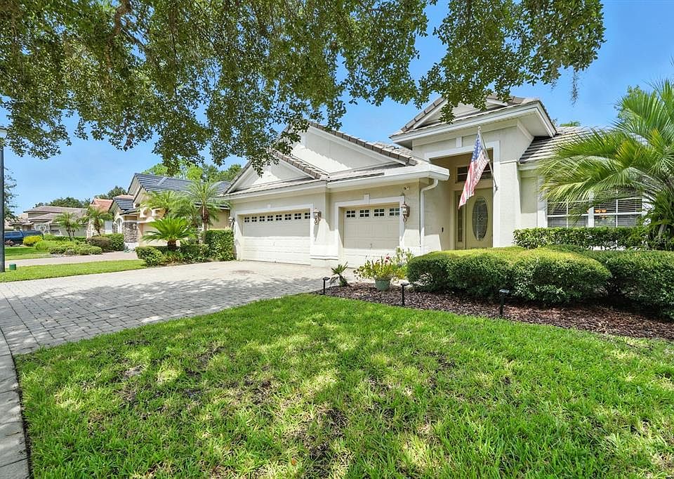 1st image of 836 Wood Briar Loop