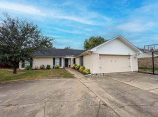220 W Oaks Cir, Sulphur Springs, TX 75482