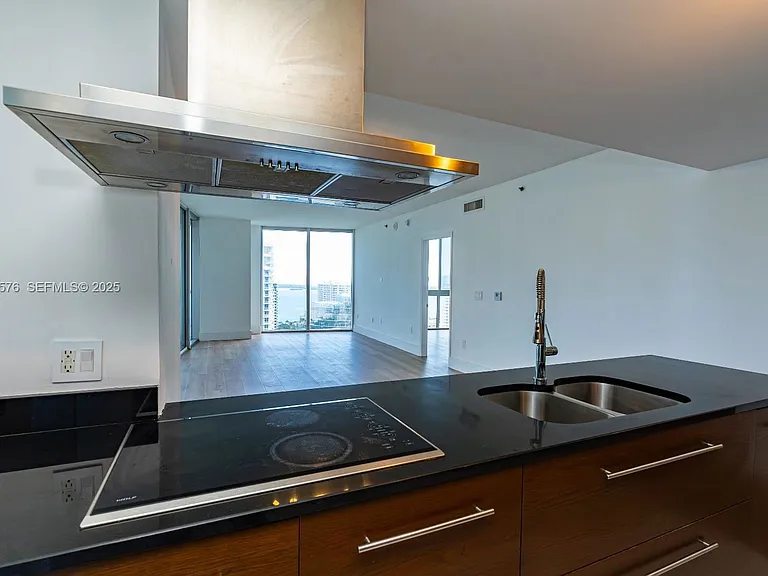 495 Brickell Ave #2102 — Photo 5