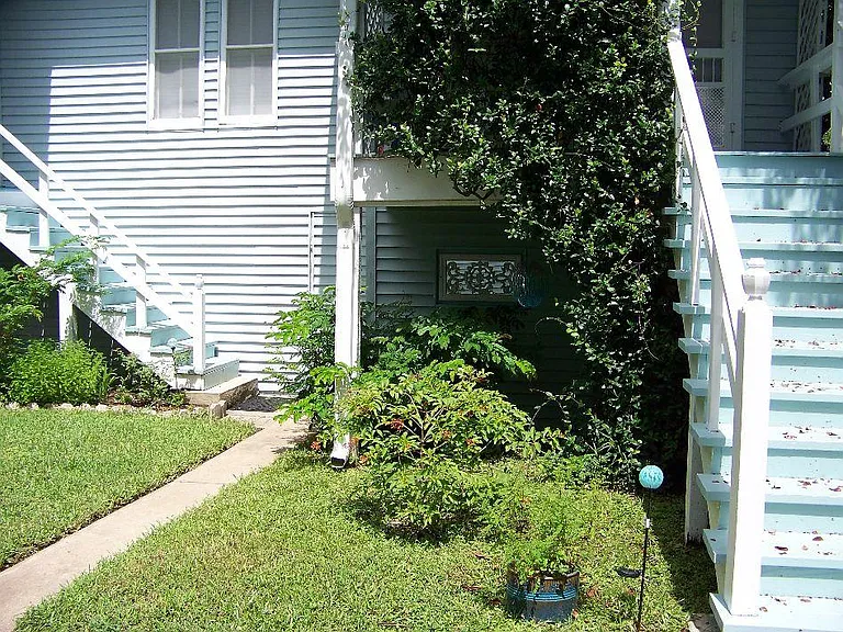 Entry to Garage under Porch