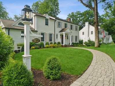 102 Huron Dr, Chatham, NJ, 07928